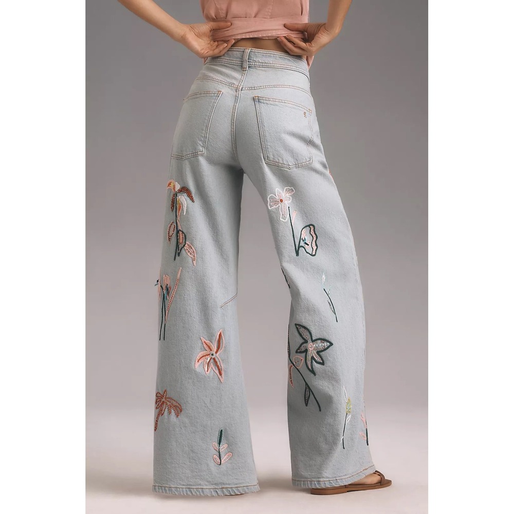 Pilcro Embroidered Bowed Slouch High-Rise Jeans Petite 29P Light Wash Floral - Picture 2 of 8